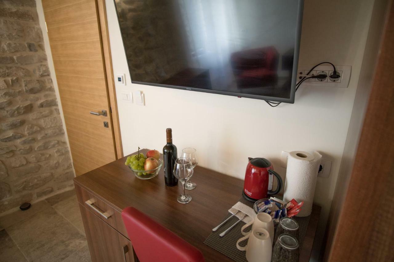 Jr Luxury Guesthouse2 Сплит Экстерьер фото