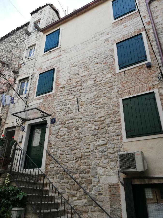 Jr Luxury Guesthouse2 Сплит Экстерьер фото