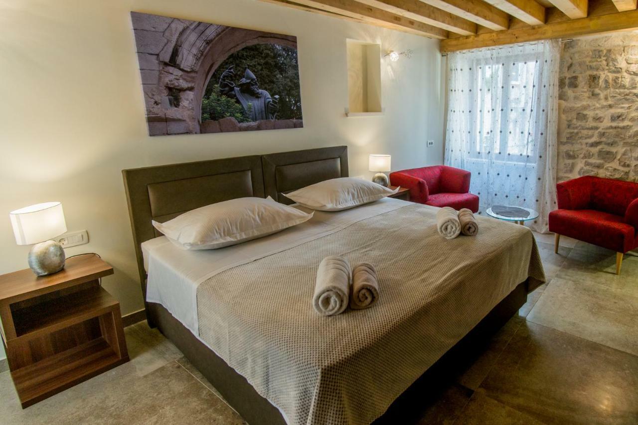 Jr Luxury Guesthouse2 Сплит Экстерьер фото
